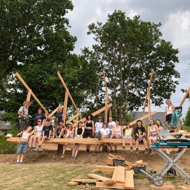Le chantier pédagogique et solidaire « Trans-Rural Lab » s&rsquo;installe à Callac